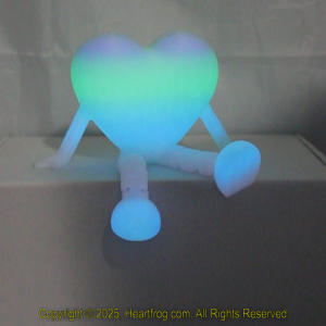 Rainbow Glow In The Dark, DOB: 05/13/2025 Size: 150mm