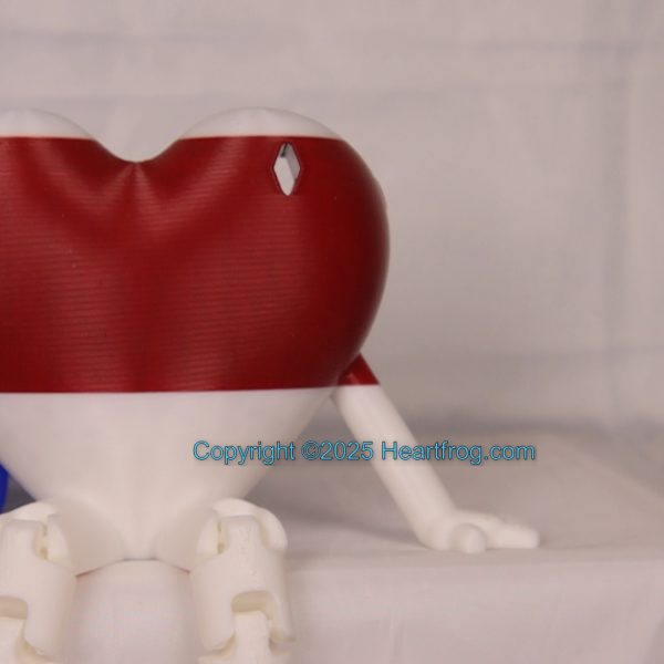 Red/White & Blue SUPER RARE Twins with see-through eyes and Incense Holder head. Can be hung as bling or ornament through the eyes and you can put in an Incense Stick. And of course can sit and look cute, always, Size: 150mm, DOB: 6/18 & 6/19/25 - Image 4